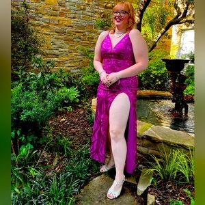 magenta sparkle prom dress Worn once/zipper back/Not flattering on me but pretty